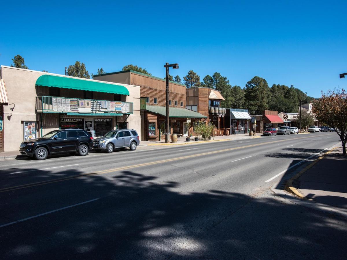 Apache Village 2, King Studio, Midtown, Sleeps 2 Ruidoso Exterior foto