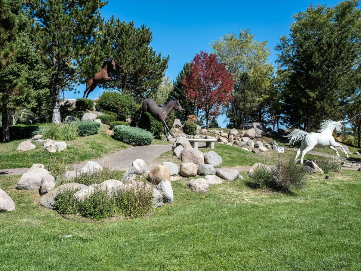 Apache Village 2, King Studio, Midtown, Sleeps 2 Ruidoso Exterior foto